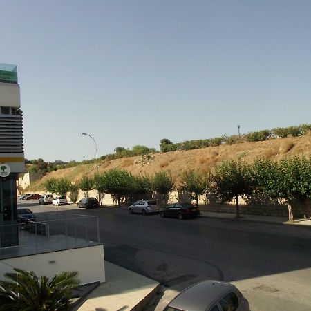 City Center Modern Single Floor Apartment Kandiye Dış mekan fotoğraf